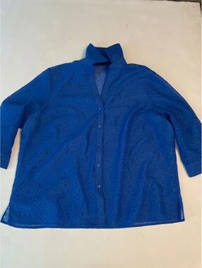 Karen Arnold Woman Blue Button-Up Blouse Size 2X